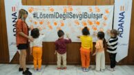 ﻿Turuncu Ellerle İz Bıraktılar: Lösemi Değil Sevgi Bulaşır