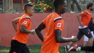 Adanaspor, çift idman yaparak Akhisarspor maçının hazırlıklarını sürdürüyor!