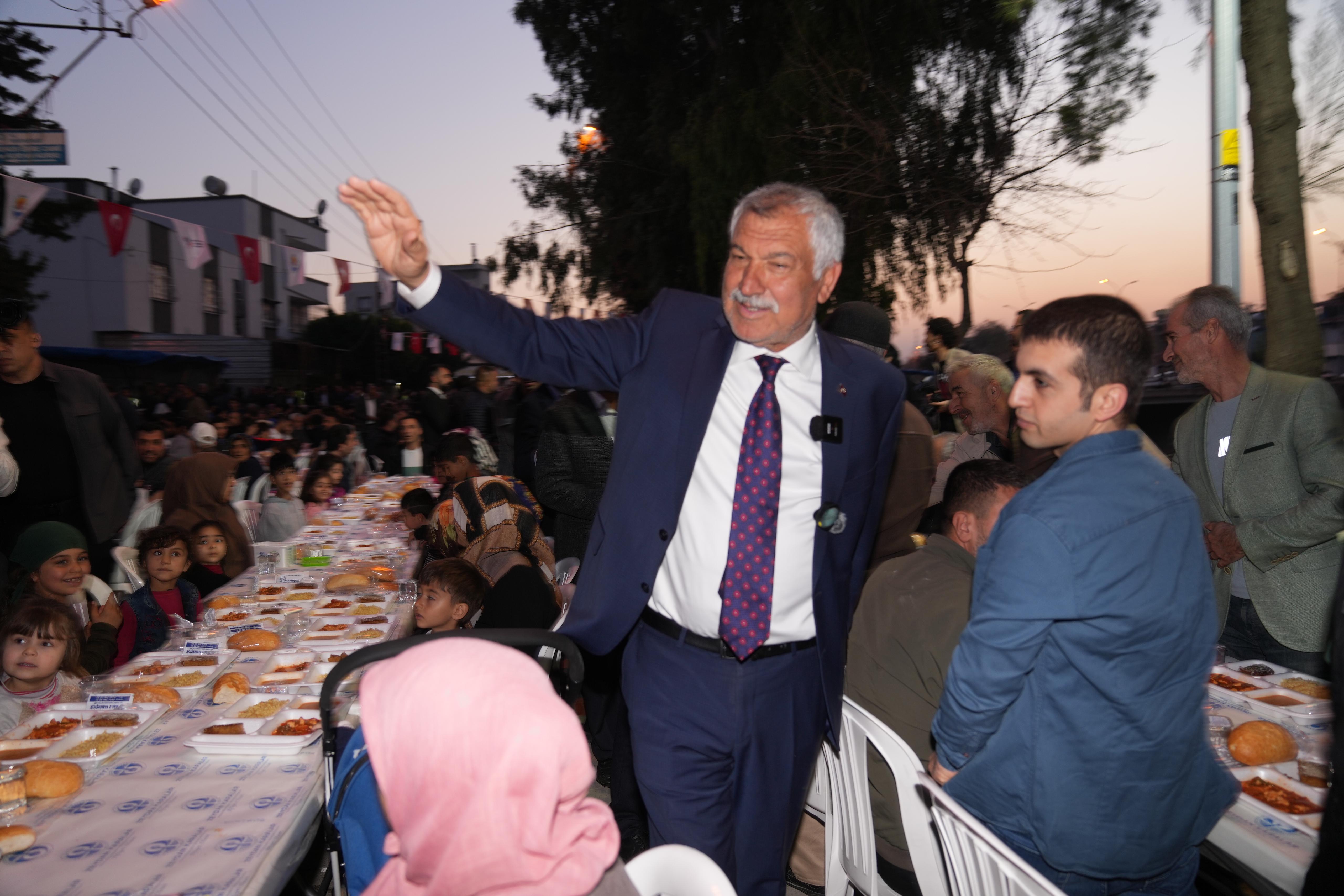 ﻿Ayrım yok, oy hesabı yok, hizmet var…